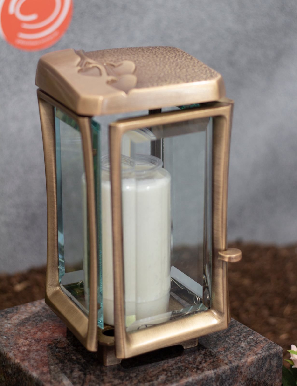 Grablampe Messing mit Applikationen