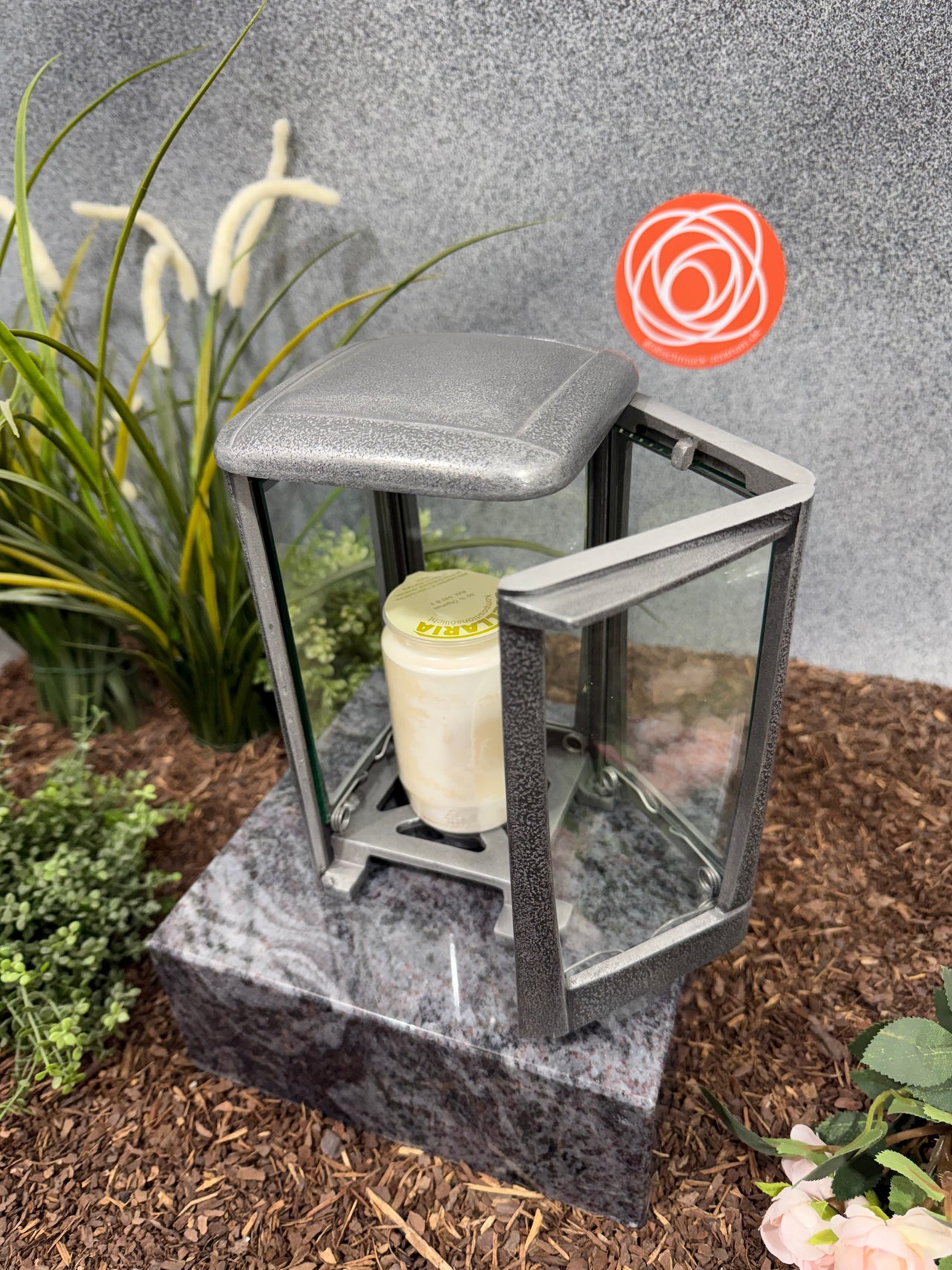 Grablampe Aluminium matt mit strukturierter Oberfläche