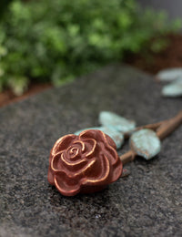 Thumbnail for Rose Bronze groß mit farbiger Patinierung 37 cm